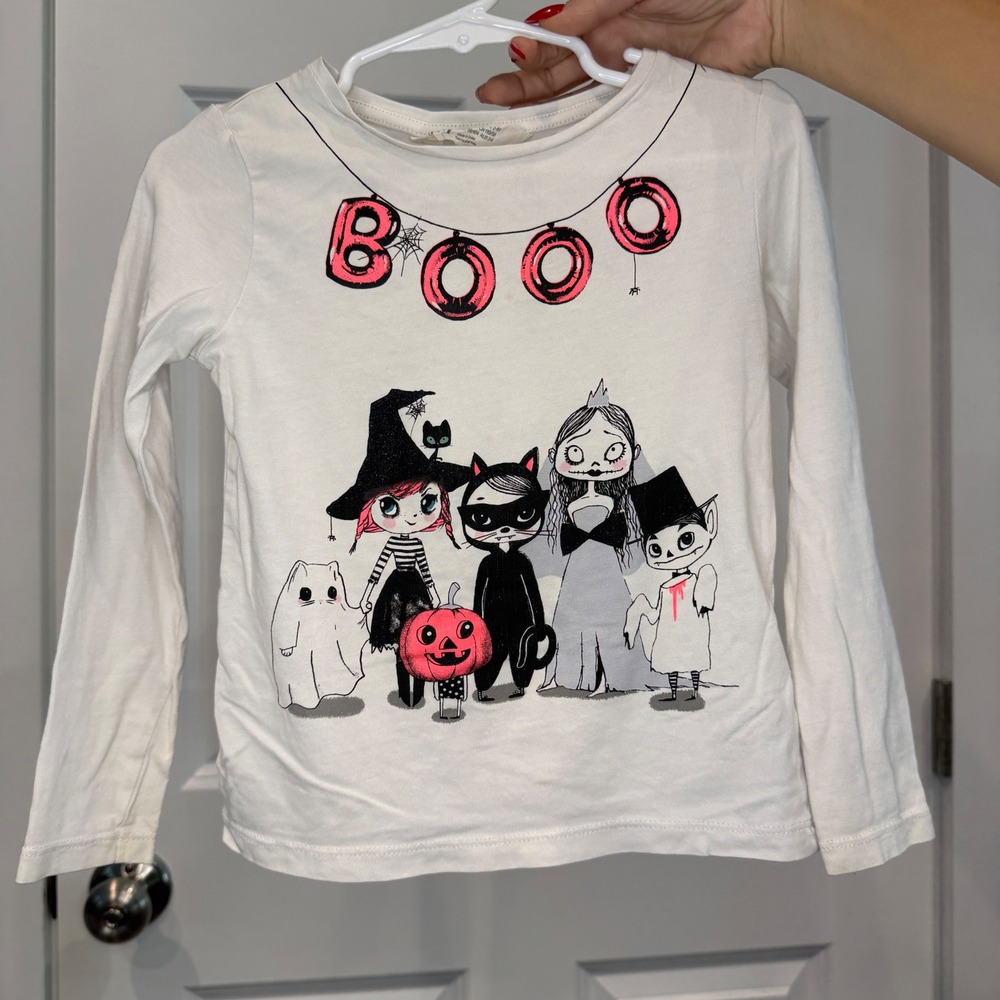 HM Kids White Halloween Graphic Long Sleeve Tee Shirt Boo Characters Size 2-4Y